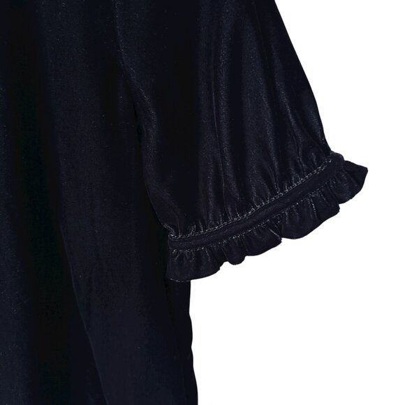Gap Size XS Velveteen Top Ruffle Neckline Sleeve cuffs Keyhole Back Whimsigoth - Picture 14 of 16